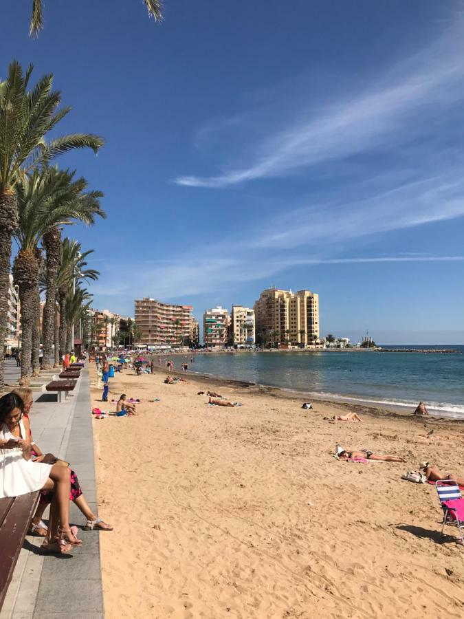 Torrevieja Comfortable Apartment Kültér fotó